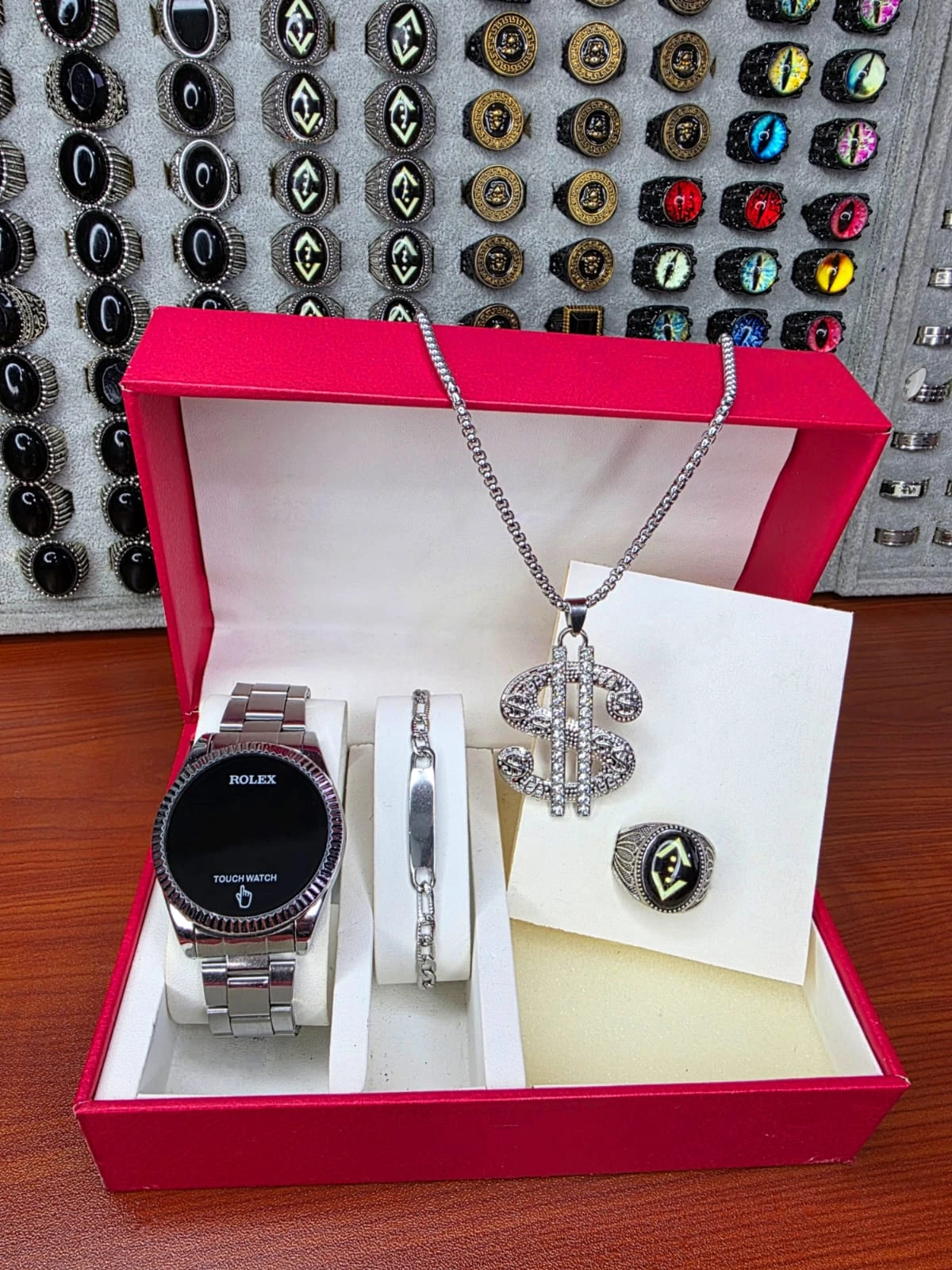 طقم اكسسوار رجالي ٤ قطع