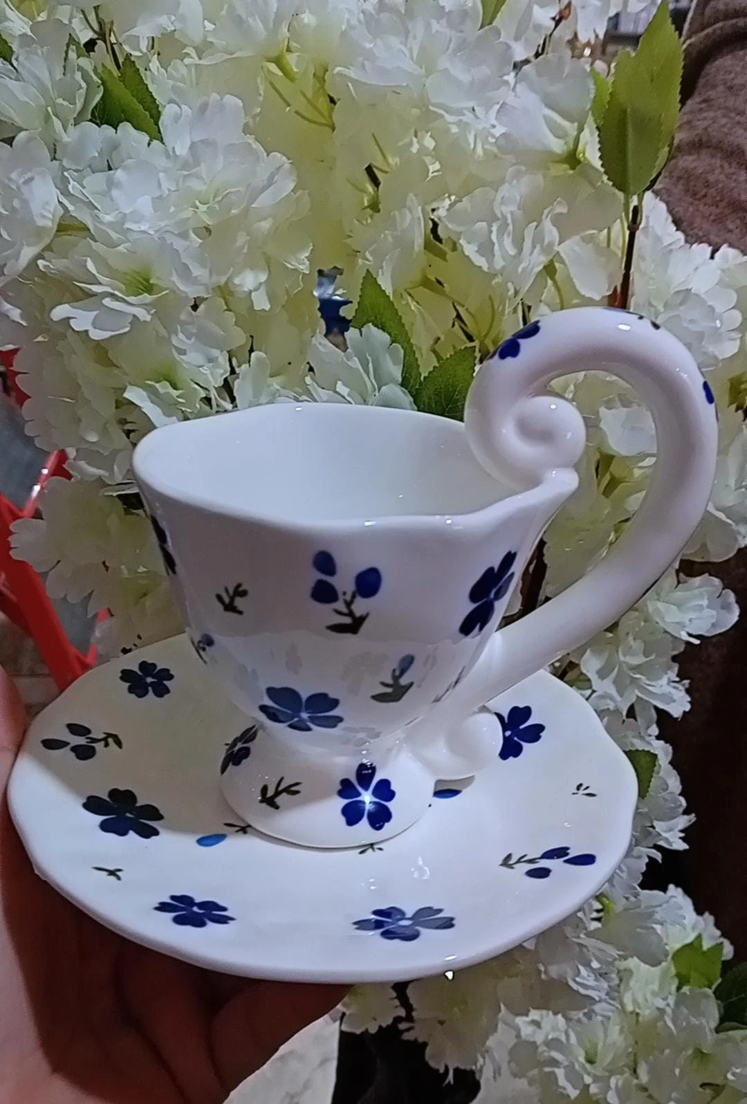 ماغ مع مسكة مميزة